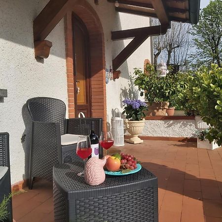 Villa Fioccomare 카마이오레 외부 사진