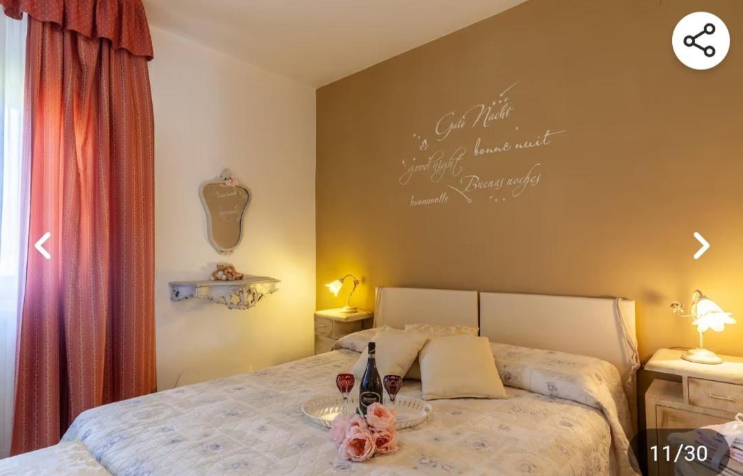 Villa Fioccomare 카마이오레 외부 사진
