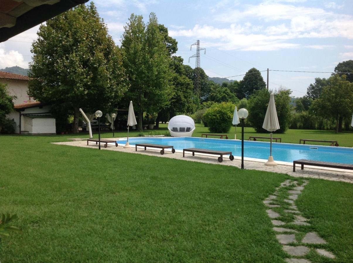 Villa Fioccomare 카마이오레 외부 사진